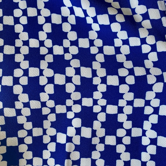 Banana Republic Geometric Print Shorts - Picture 6 of 7